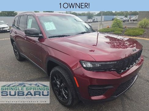 Used 2024 Jeep Grand Cherokee Altitude AWD/4WD image 1