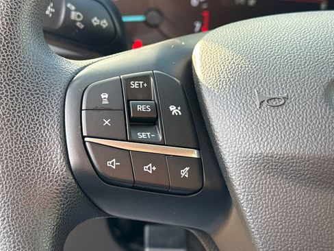 Used 2020 Ford Escape SE image 33