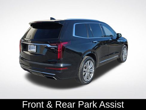 Used 2023 Cadillac XT6 Premium Luxury image 7