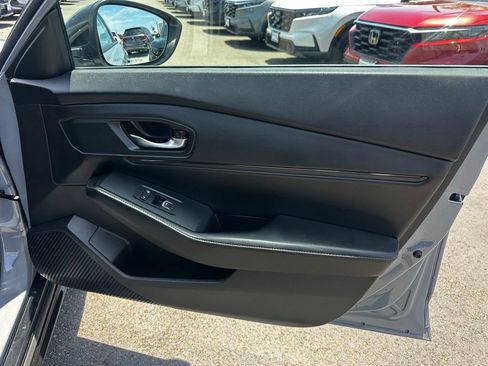 Used 2023 Honda Accord Sport image 13