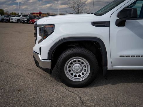 Used 2022 GMC Sierra 1500 Pro w/ Pro Value Package RWD image 11