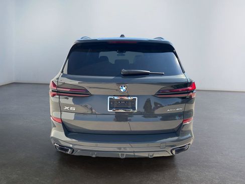 Used 2026 BMW X5 xDrive40i w/ M Sport Package AWD/4WD image 14