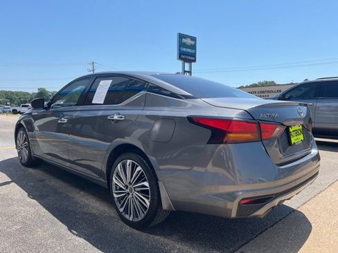 Used 2024 Nissan Altima 2.5 SL AWD/4WD image 8