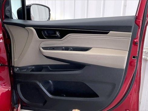 Certified 2024 Honda Odyssey Elite image 22