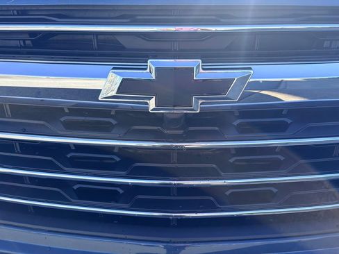 New 2026 Chevrolet Traverse LT w/ Sun and Wheel Package FWD image 14