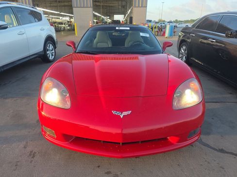 Used 2008 Chevrolet Corvette Coupe w/ Preferred Equipment Group RWD image 2