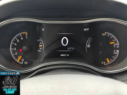 Used 2019 Jeep Grand Cherokee Altitude AWD/4WD image 24