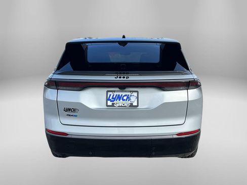 Used 2024 Jeep Wagoneer Launch Edition image 3