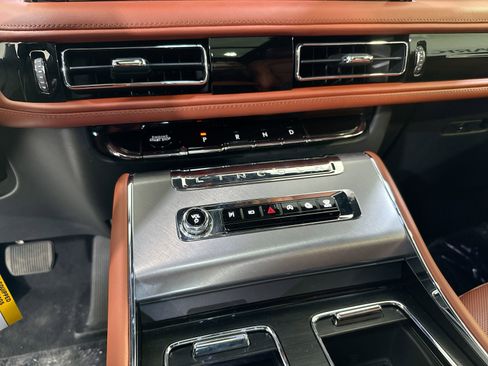 New 2025 Lincoln Aviator Reserve image 21
