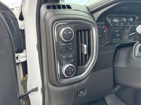 Used 2021 GMC Sierra 1500 AT4 AWD/4WD image 11