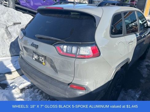 Certified 2023 Jeep Cherokee Altitude Lux w/ Lux Elite Package image 4