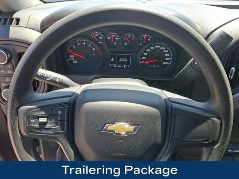 Used 2023 Chevrolet Silverado 1500 Custom AWD/4WD image 4