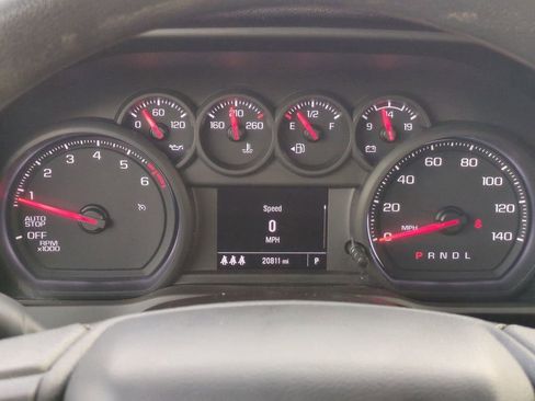 Used 2025 Chevrolet Silverado 1500 Custom image 29