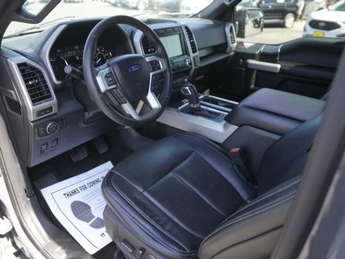 Used 2018 Ford F150 Lariat w/ Equipment Group 502A Luxury image 8