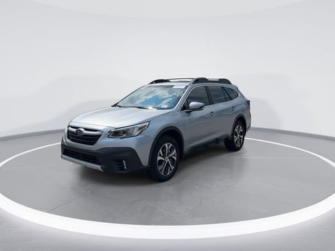 Used 2022 Subaru Outback Limited AWD/4WD image 3