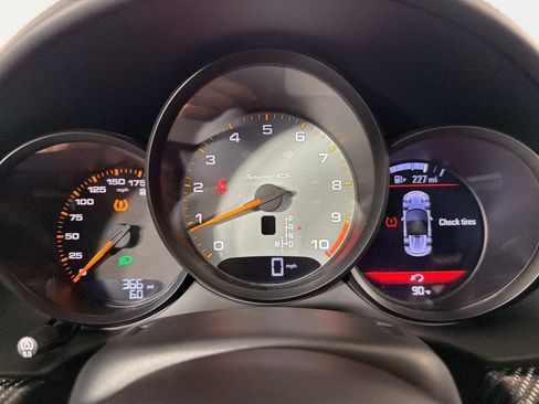 Used 2025 Porsche 718 Boxster Spyder RS RWD image 38