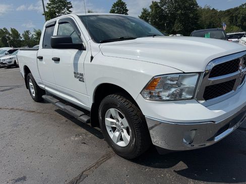 Used 2019 RAM 1500 ST w/ SXT Plus Group AWD/4WD image 12