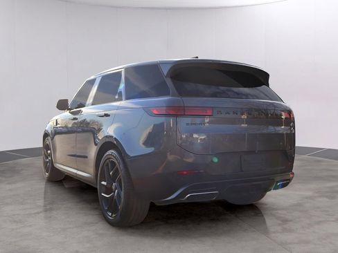 Used 2023 Land Rover Range Rover Sport SE image 5
