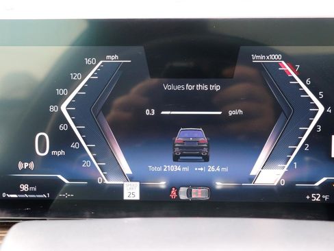 Used 2025 BMW X7 xDrive40i image 40