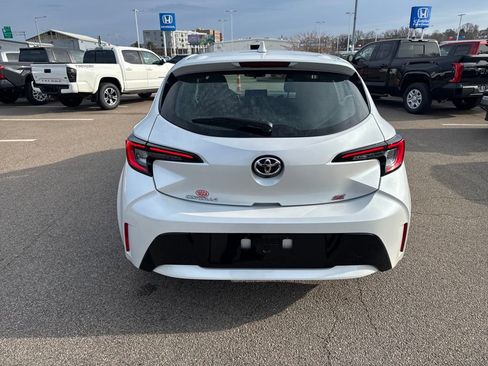 Used 2025 Toyota Corolla SE image 6