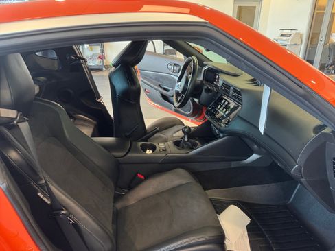Used 2024 Nissan Z Performance w/ Heritage Edition RWD image 19