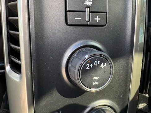 Used 2018 Chevrolet Silverado 3500 High Country w/ Duramax Plus Package image 18