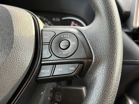 Used 2023 Toyota RAV4 LE FWD image 27