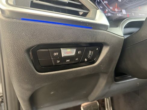 Used 2022 BMW M440i Coupe image 26