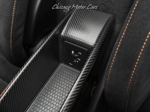 Used 2022 McLaren 765LT image 21