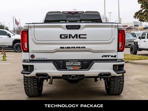 Used 2023 GMC Sierra 1500 AT4 w/ AT4 Premium Package image 7