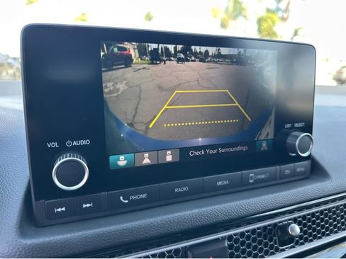 Used 2025 Honda Civic Sport image 9