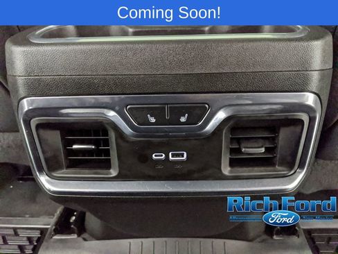 Used 2024 Chevrolet Silverado 3500 High Country w/ High Country Premium Package AWD/4WD image 13