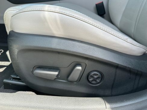 Used 2017 Hyundai Sonata Limited FWD image 21