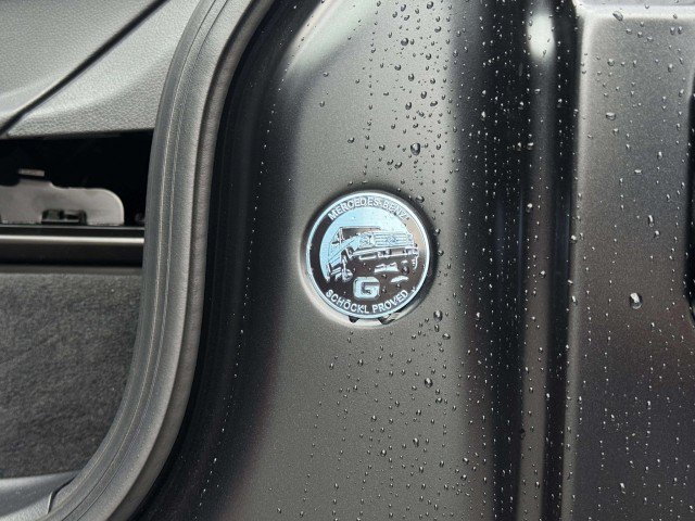 New 2027 Mercedes-Benz G 580 e image 36