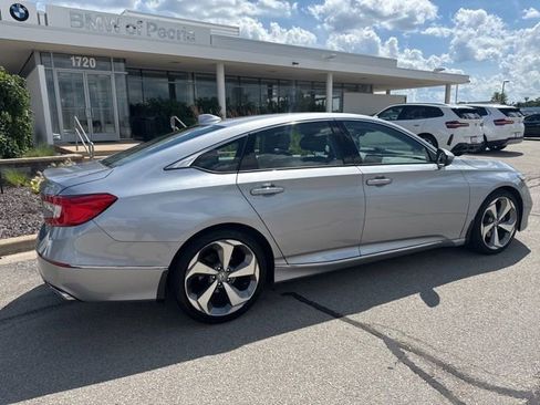 Used 2019 Honda Accord Touring image 7