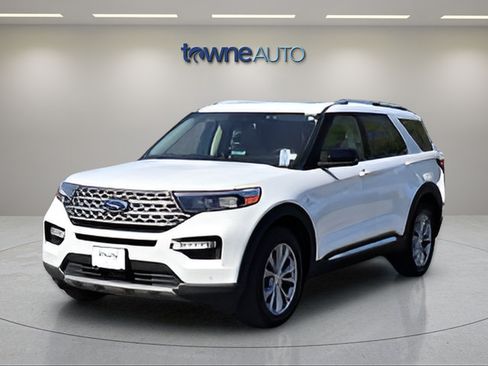 Used 2023 Ford Explorer Limited w/ Limited Technology Package AWD/4WD image 2