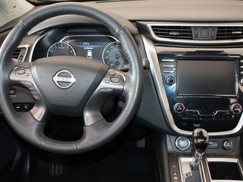 Used 2023 Nissan Murano Platinum AWD/4WD image 16
