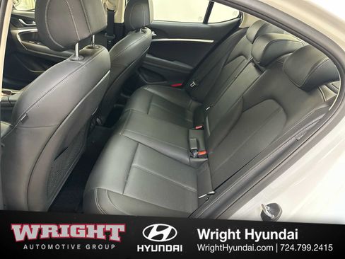 Used 2025 Genesis G70 2.5T AWD/4WD image 13