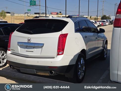 Used 2015 Cadillac SRX Premium w/ Driver Assist Package AWD/4WD image 4
