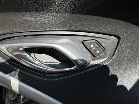 Used 2018 Chevrolet Camaro LT w/ RS Package image 10