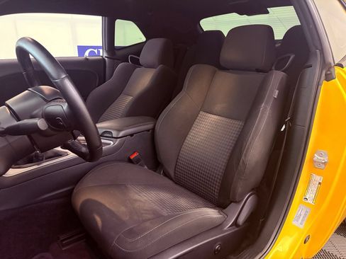 Used 2017 Dodge Challenger R/T w/ Quick Order Package 22P T/A RWD image 23