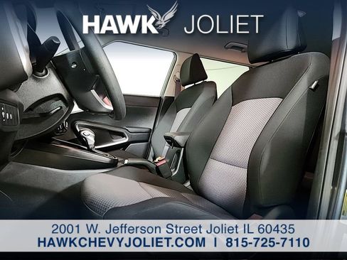 Used 2025 Kia Soul LX w/ LX Technology Package FWD image 10