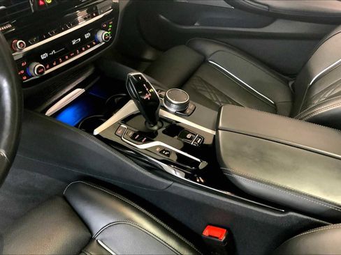 Used 2023 BMW 530e xDrive w/ Executive Package image 16