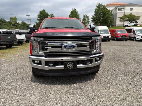 Used 2018 Ford F250 XLT w/ XLT Premium Package AWD/4WD image 7