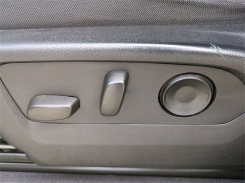 Certified 2024 Chevrolet Silverado 2500 Custom w/ Custom Value Package image 22