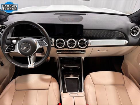 Certified 2024 Mercedes-Benz EQB 300 4MATIC image 2