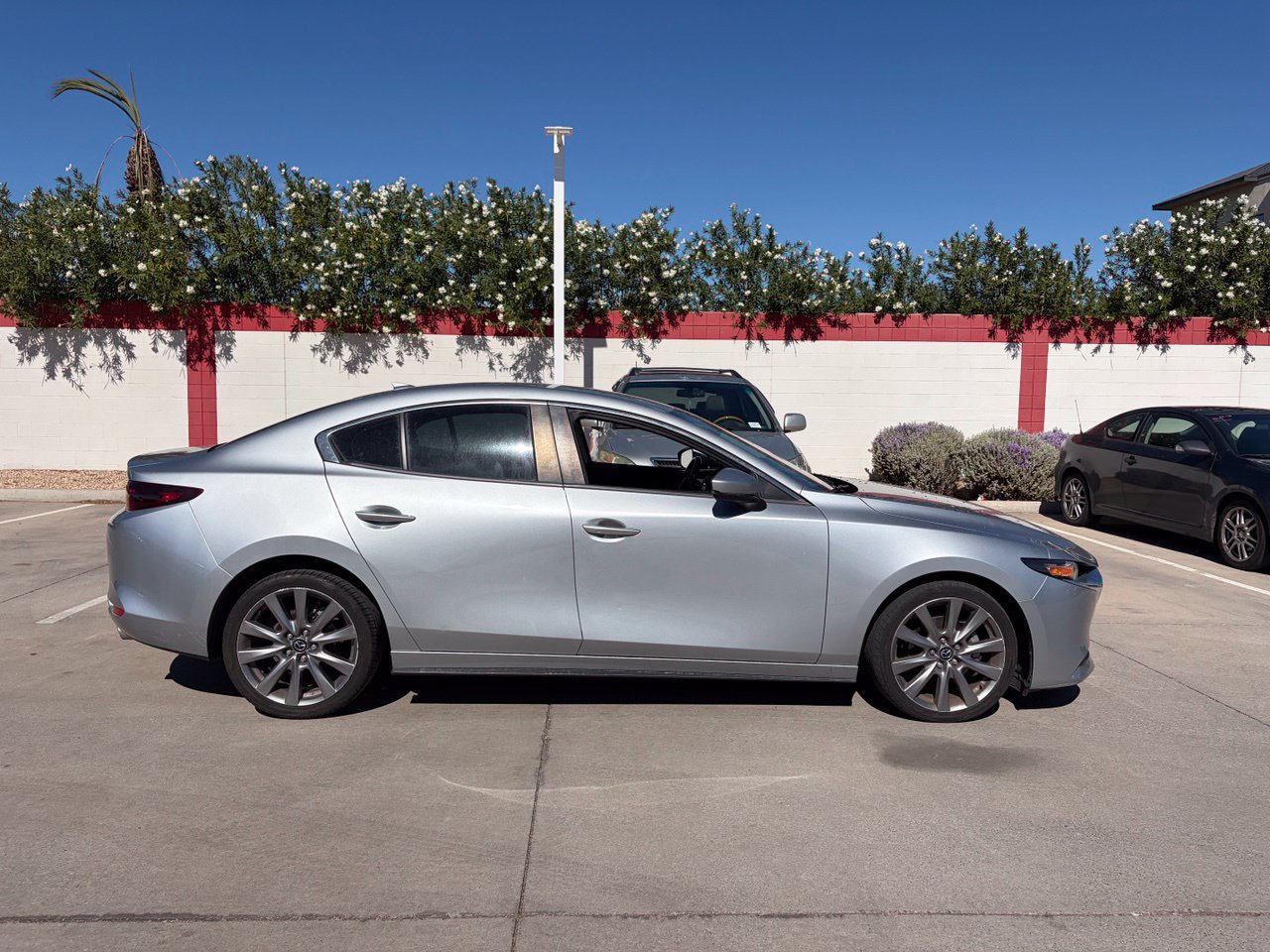 Used 2020 MAZDA MAZDA3 AWD Sedan w/ Preferred Package image 3