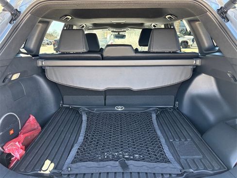 Certified 2025 Toyota Corolla Cross XSE w/ Convenience Package image 33