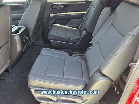 New 2026 Chevrolet Suburban Z71 w/ Comfort Package AWD/4WD image 13