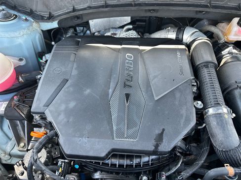 Used 2023 Hyundai Santa Cruz SEL Premium AWD/4WD image 18